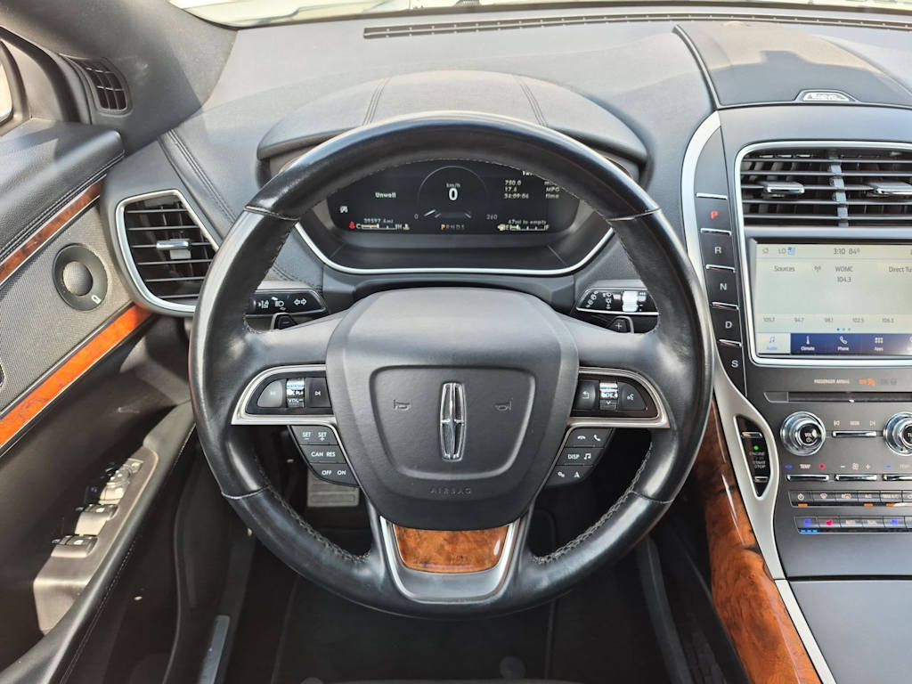 Thumbnail: 2019 Lincoln Nautilus - 12