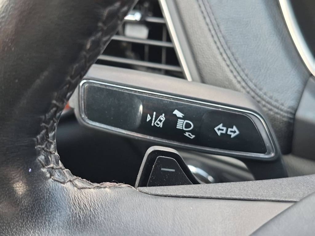 Thumbnail: 2019 Lincoln Nautilus - 33
