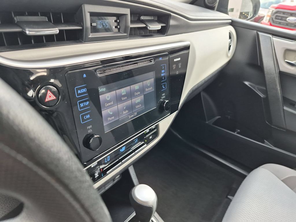 Thumbnail: 2017 Toyota Corolla - 13