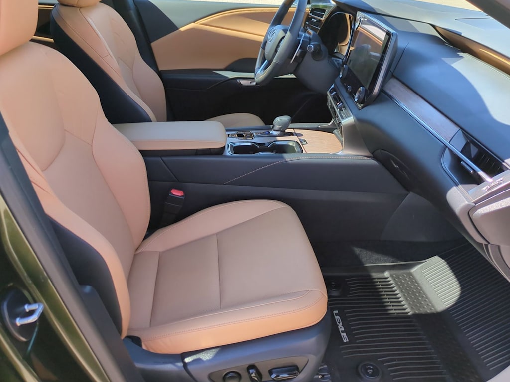 Thumbnail: 2026 Lexus RX - 11