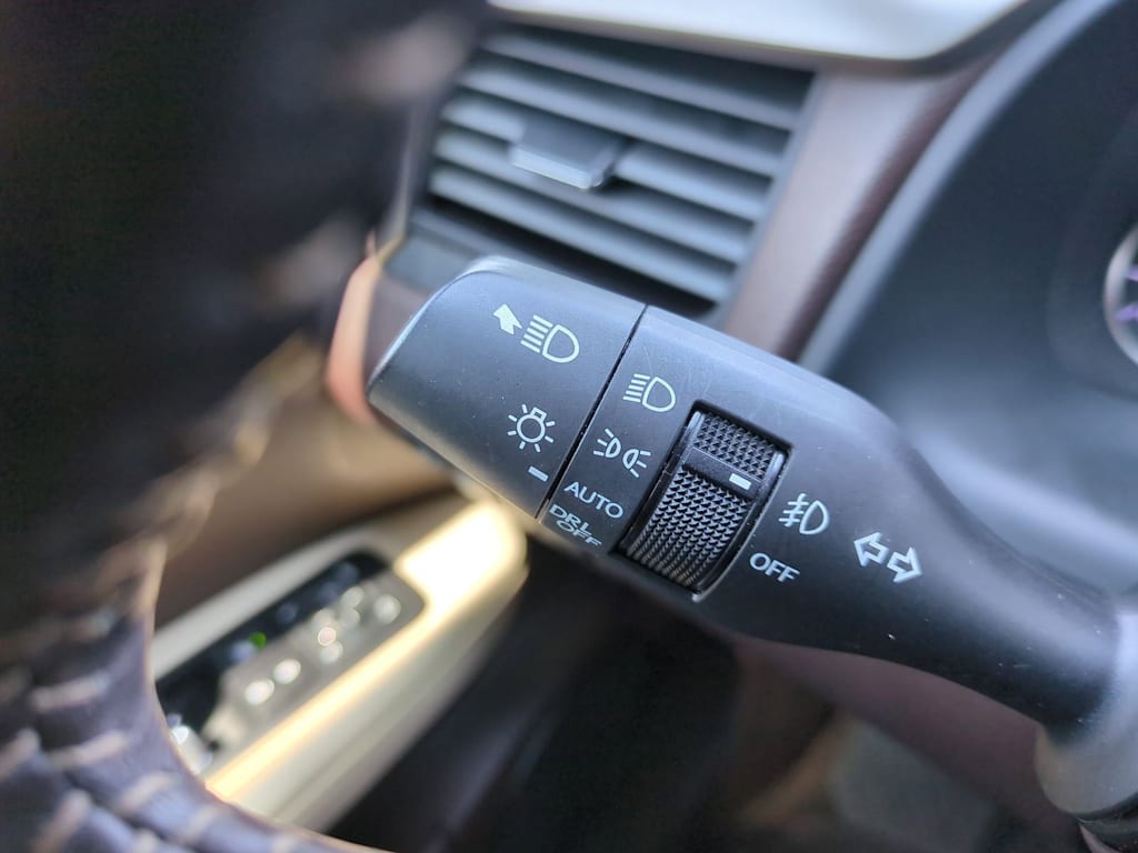 Thumbnail: 2019 Lexus RX - 32