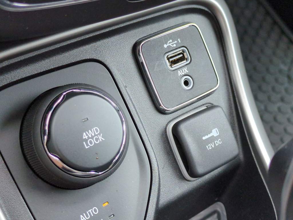 Thumbnail: 2021 Jeep Compass - 34