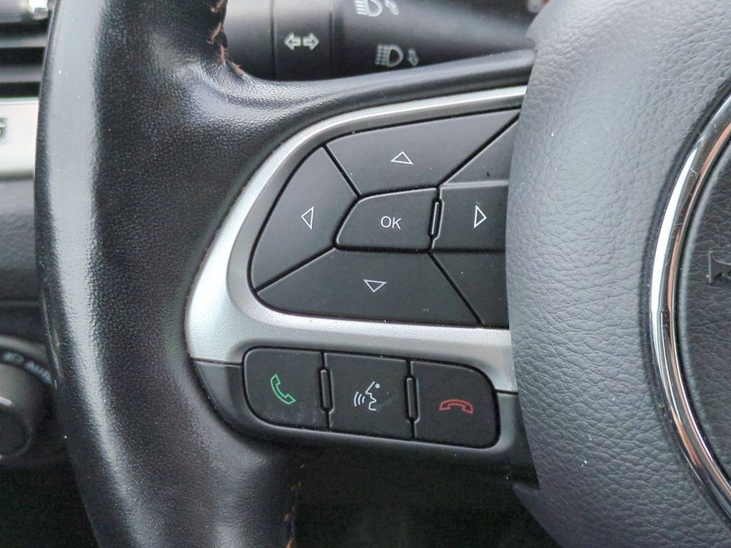 Thumbnail: 2021 Jeep Compass - 28