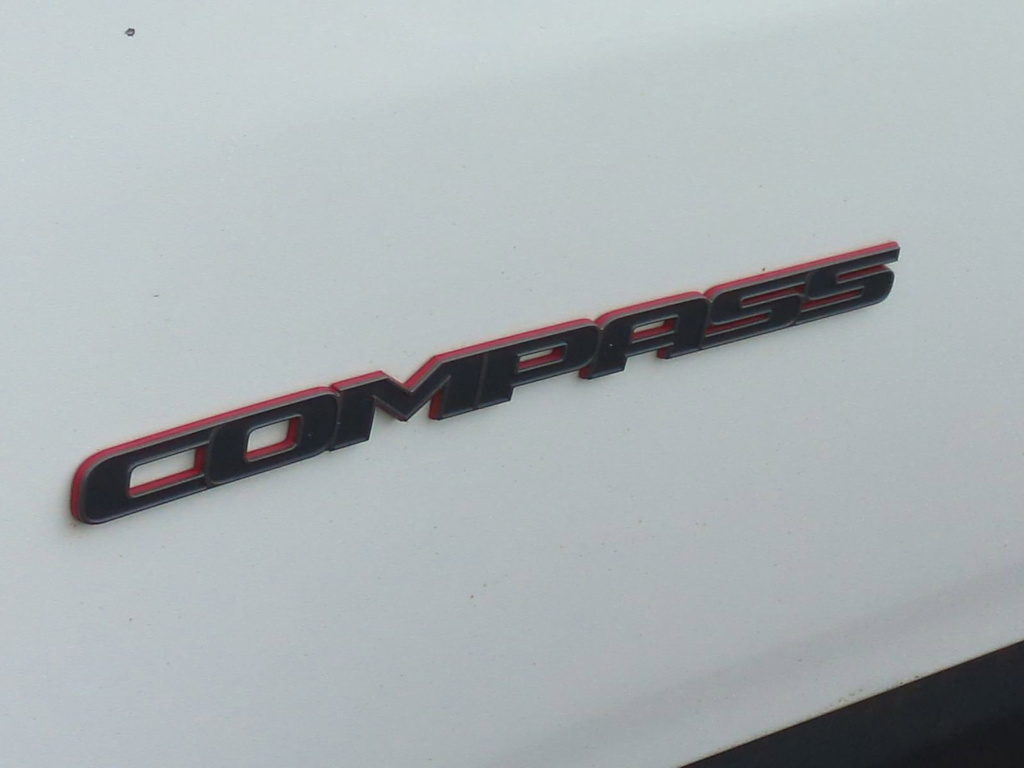 Thumbnail: 2019 Jeep Compass - 4
