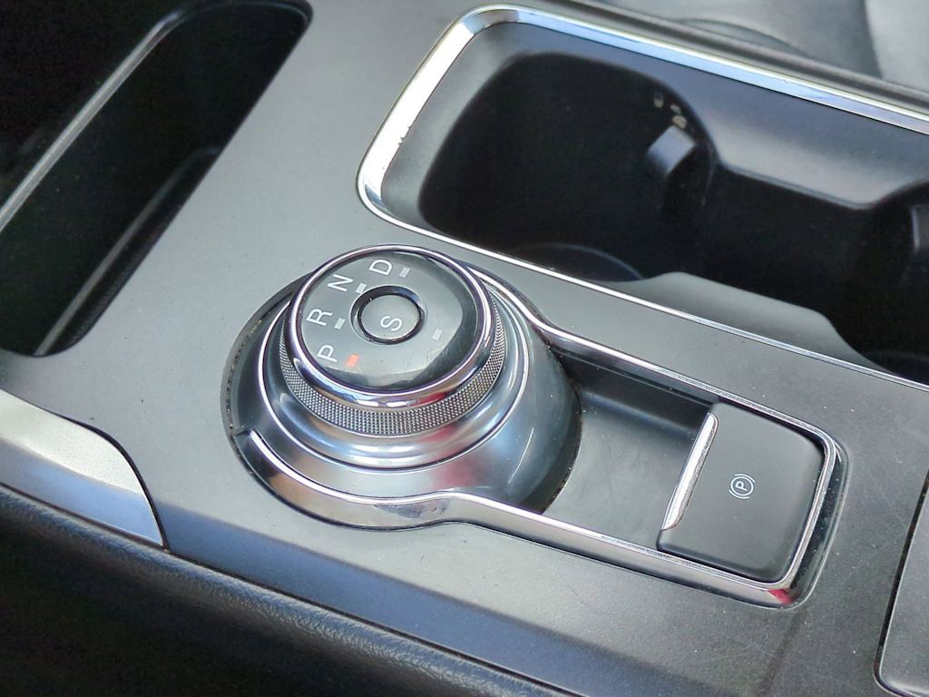 Thumbnail: 2017 Ford Fusion - 13