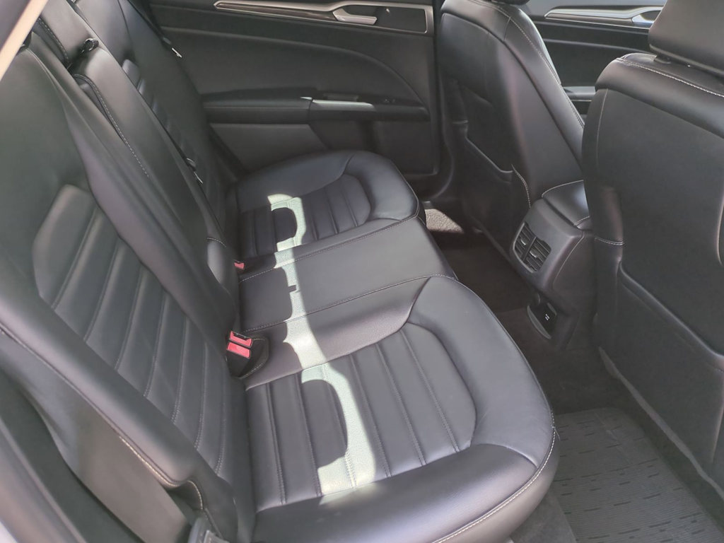 Thumbnail: 2017 Ford Fusion - 24