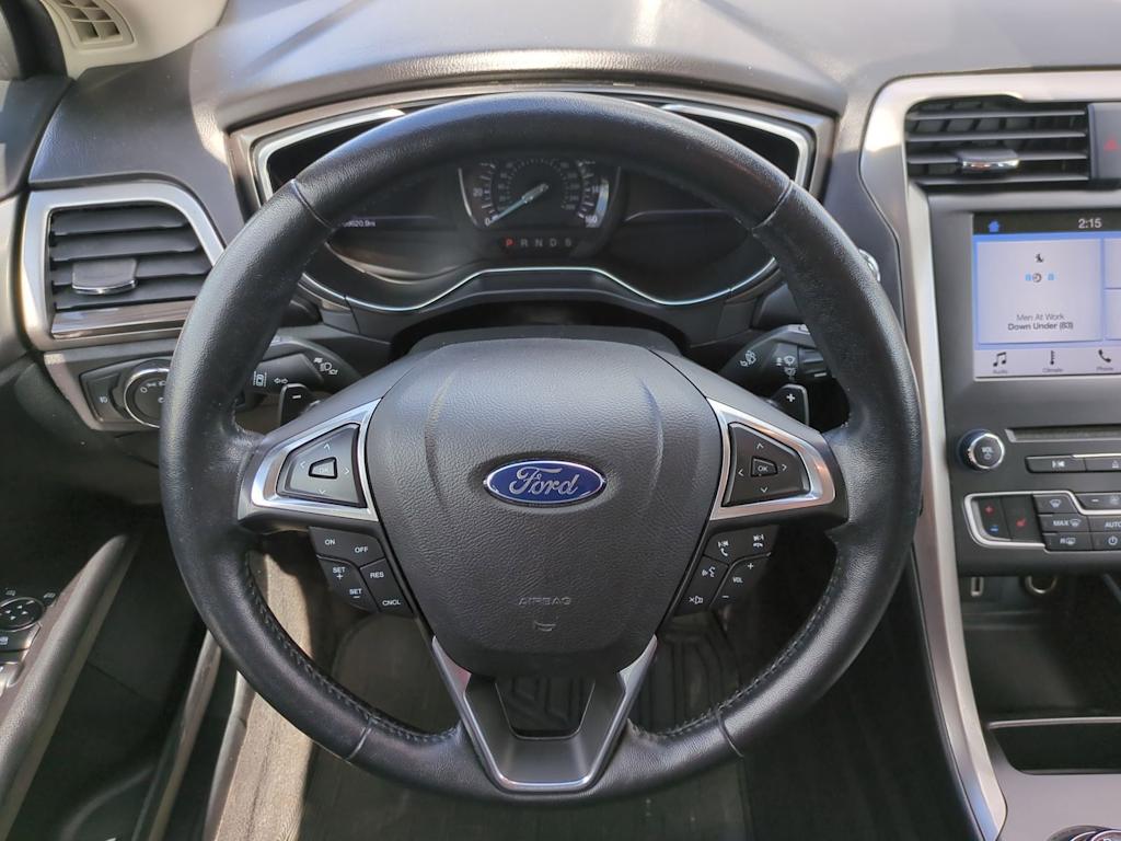 Thumbnail: 2017 Ford Fusion - 11