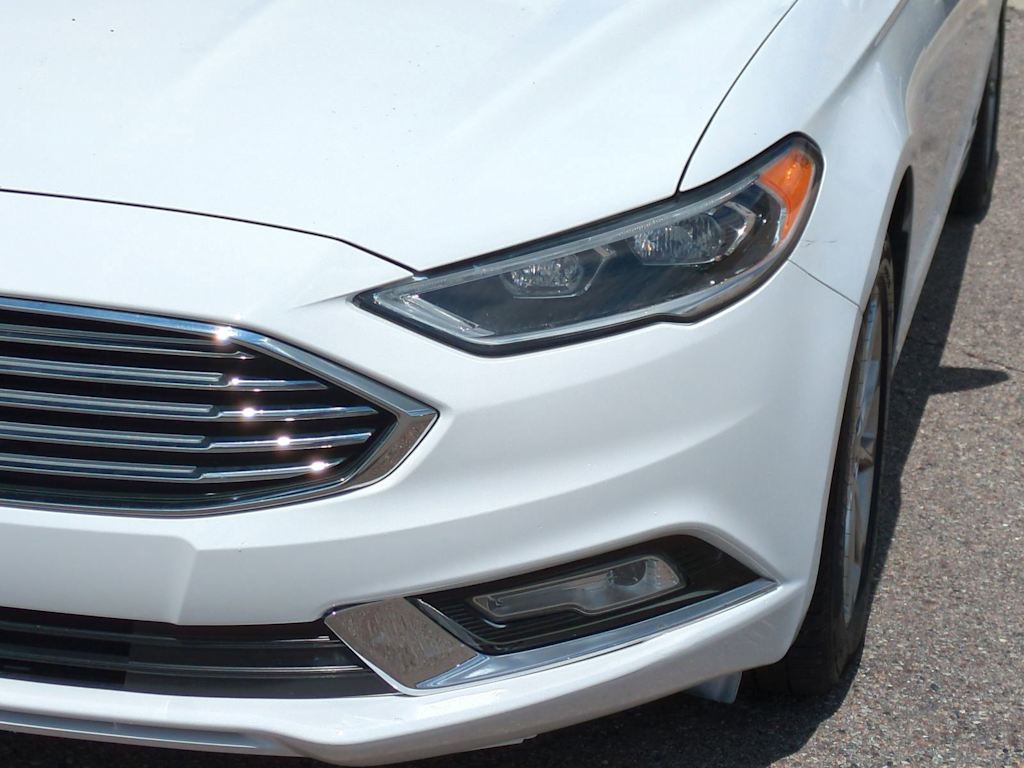 Thumbnail: 2017 Ford Fusion - 20