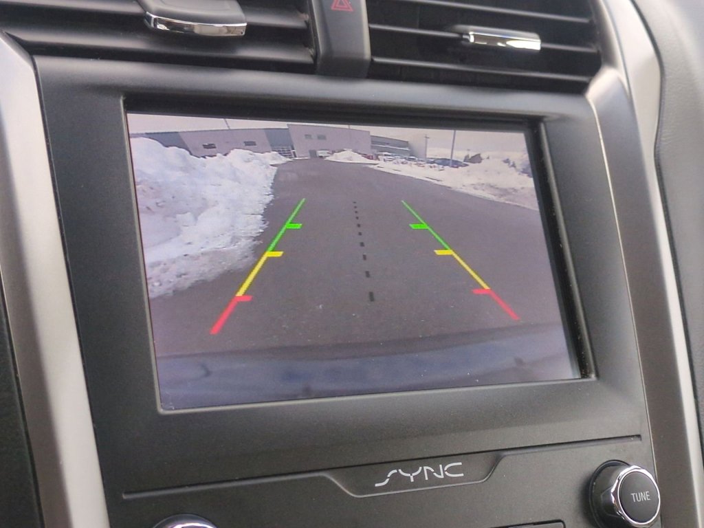 Thumbnail: 2020 Ford Fusion - 31