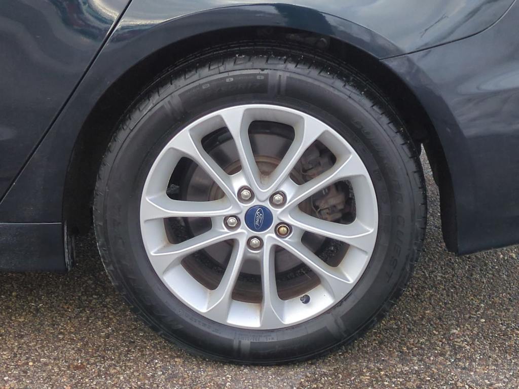 Thumbnail: 2020 Ford Fusion - 8