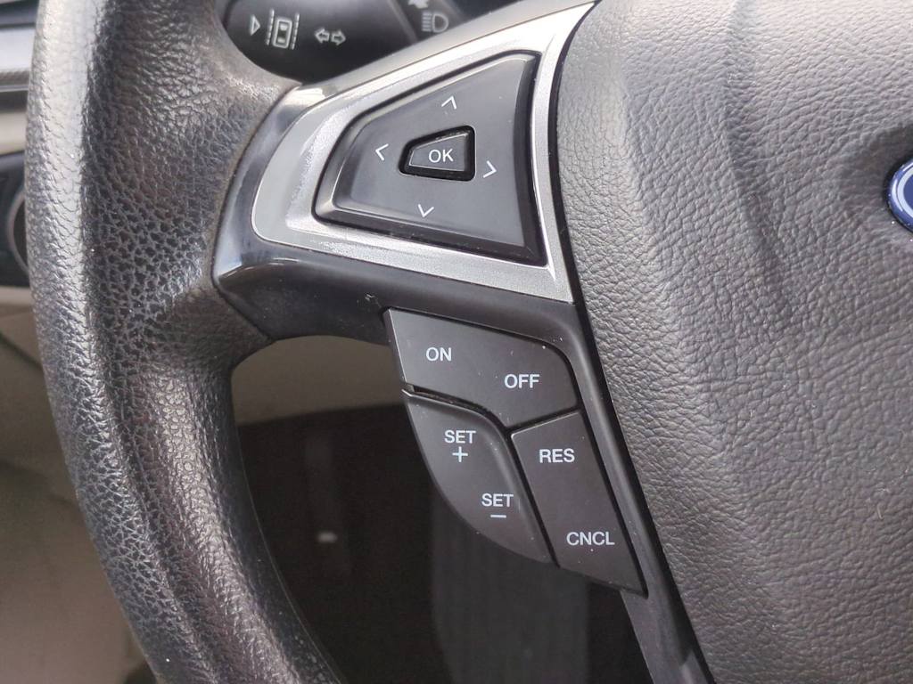 Thumbnail: 2020 Ford Fusion - 28