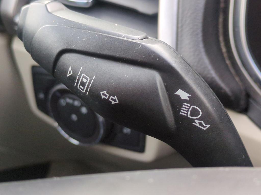 Thumbnail: 2020 Ford Fusion - 30