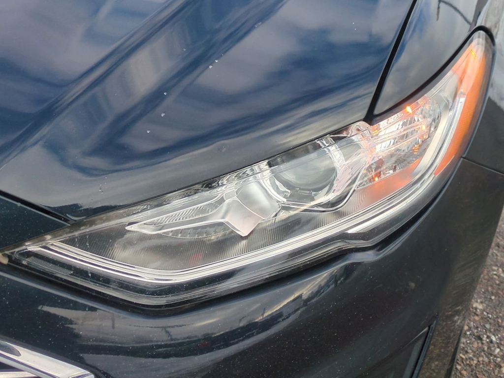 Thumbnail: 2020 Ford Fusion - 23