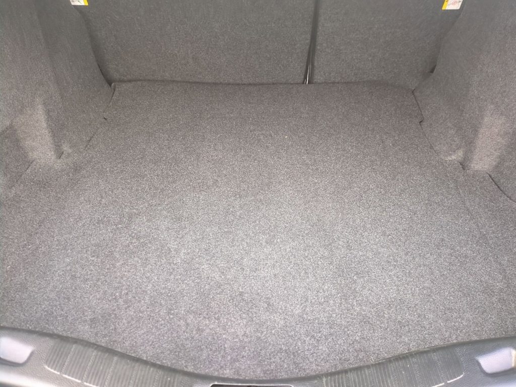 Thumbnail: 2020 Ford Fusion - 16