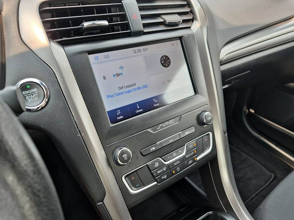 Thumbnail: 2020 Ford Fusion - 14