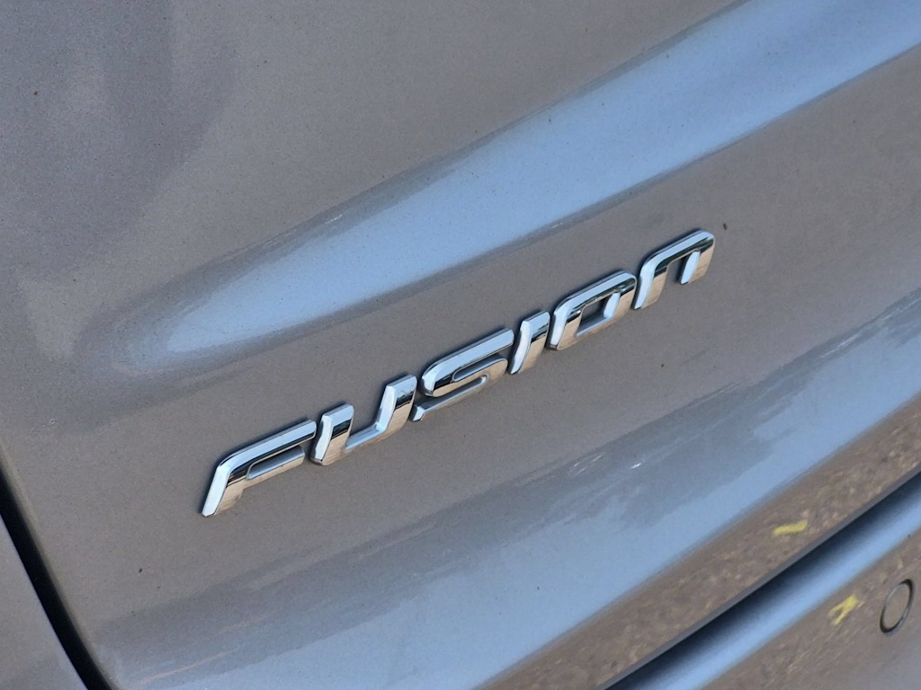 Thumbnail: 2020 Ford Fusion - 24