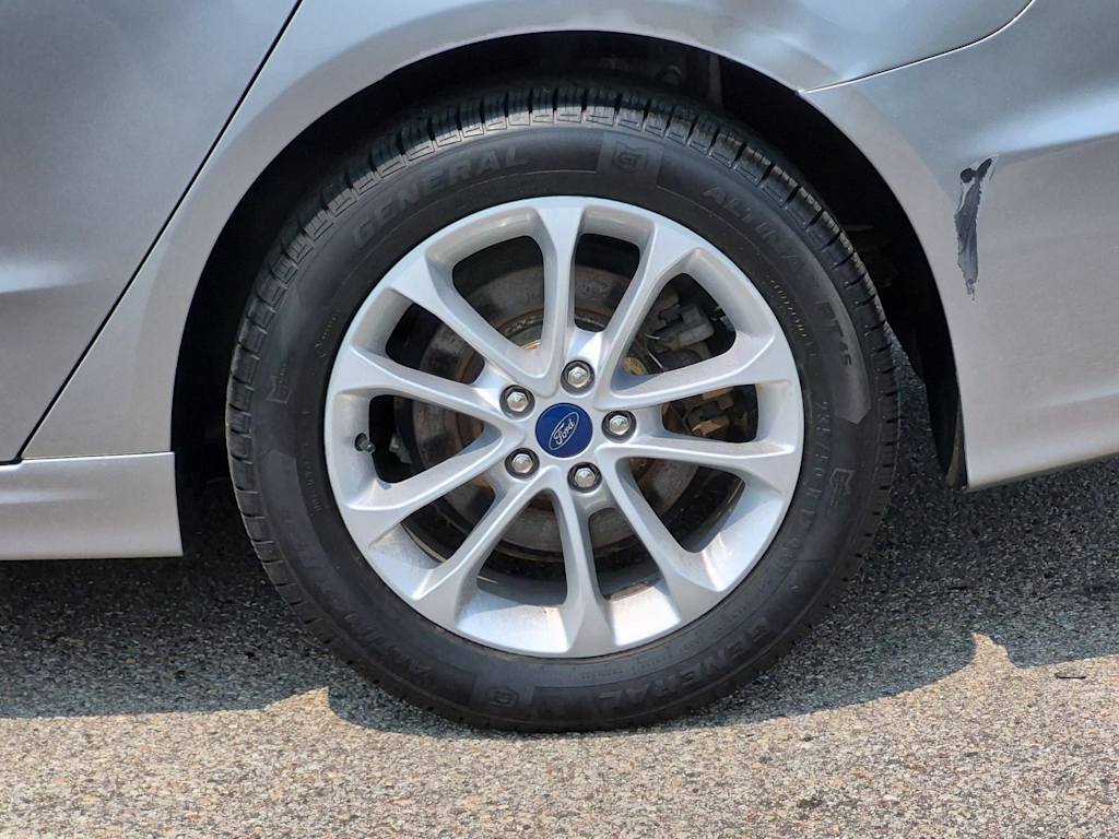 Thumbnail: 2020 Ford Fusion - 8