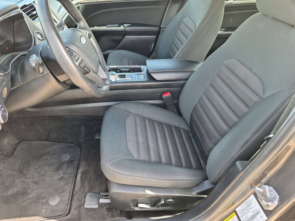 Thumbnail: 2019 Ford Fusion - 10
