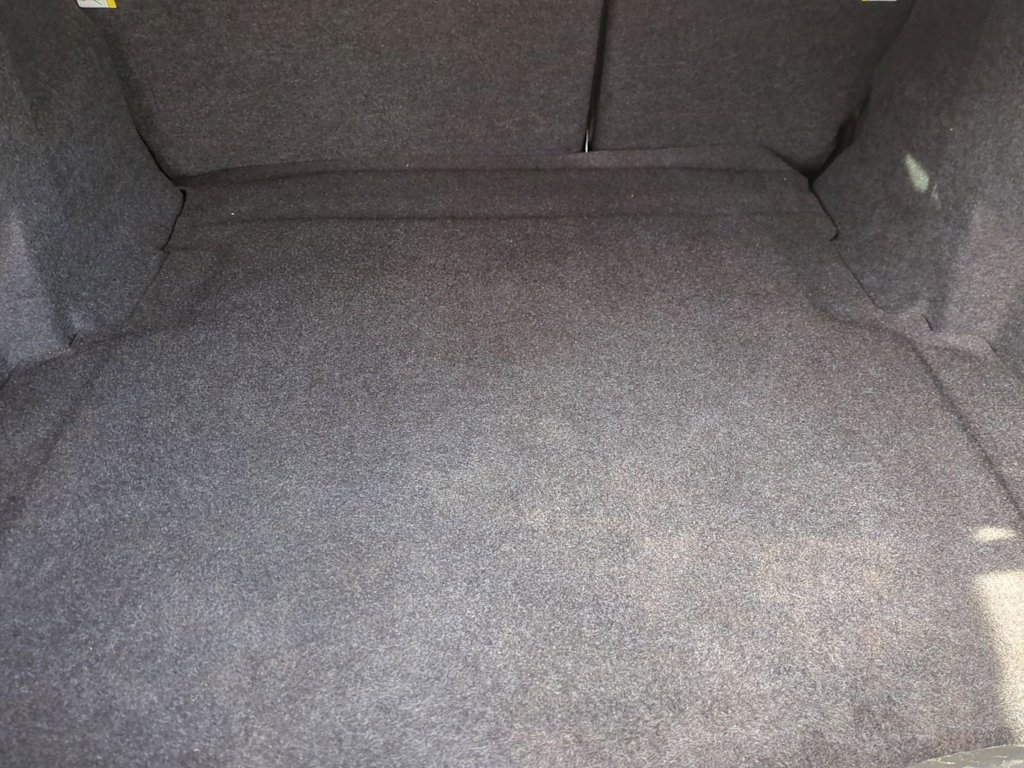 Thumbnail: 2017 Ford Fusion - 17