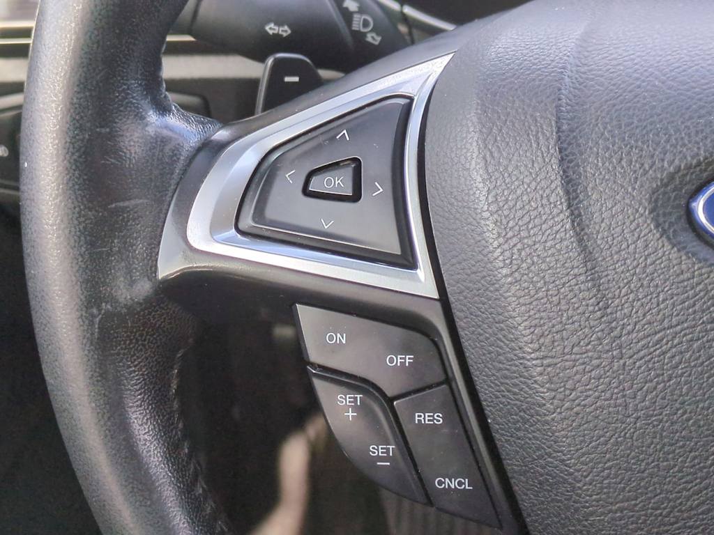 Thumbnail: 2017 Ford Fusion - 31