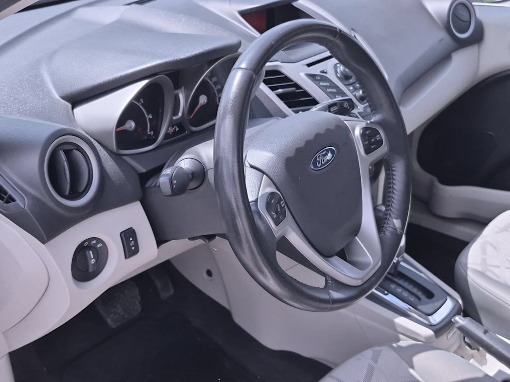 Thumbnail: 2013 Ford Fiesta - 2