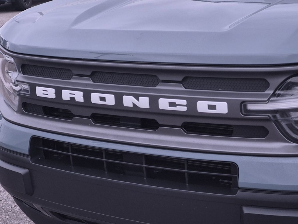 Thumbnail: 2023 Ford Bronco Sport - 7