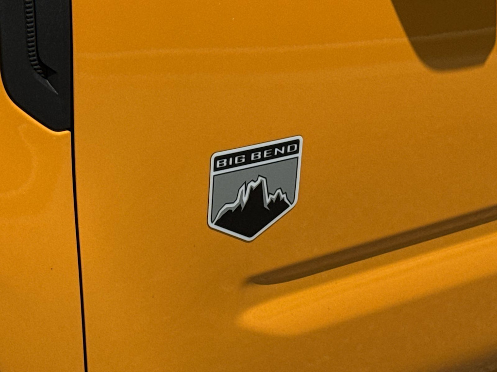Thumbnail: 2023 Ford Bronco Sport - 5