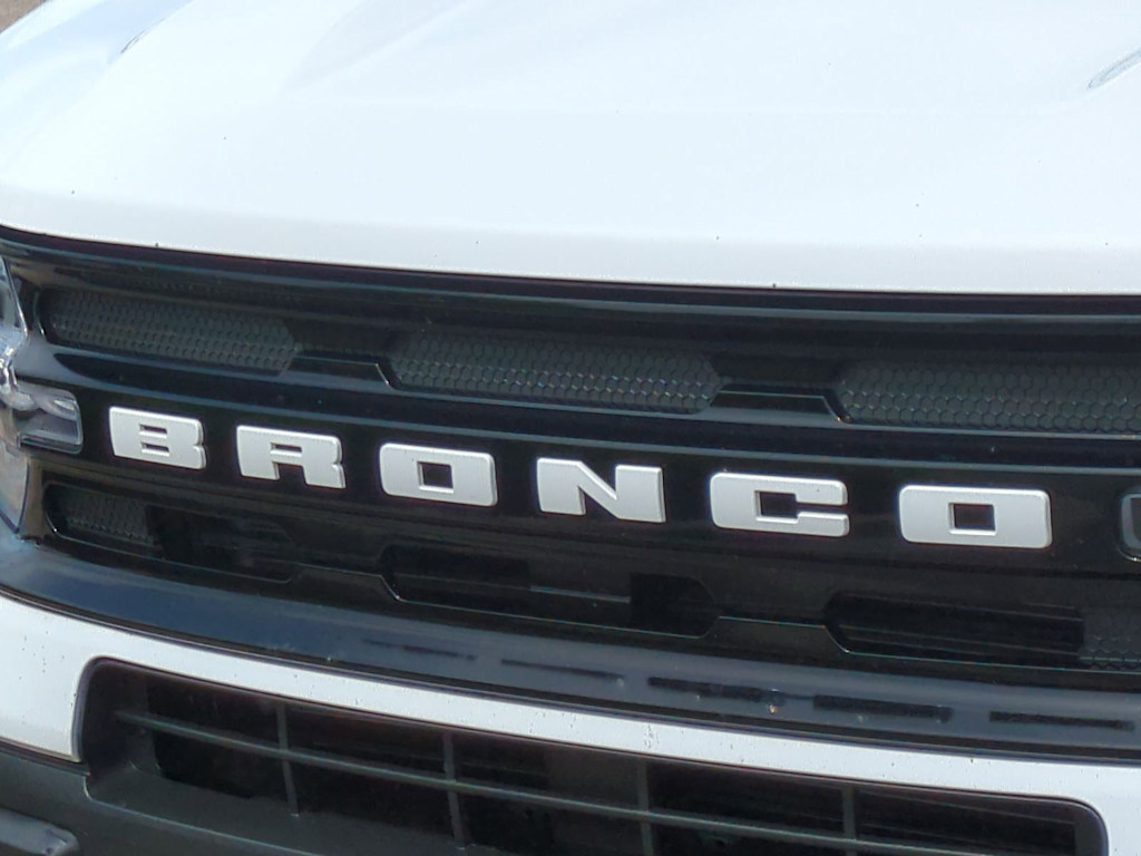 Thumbnail: 2022 Ford Bronco Sport - 6