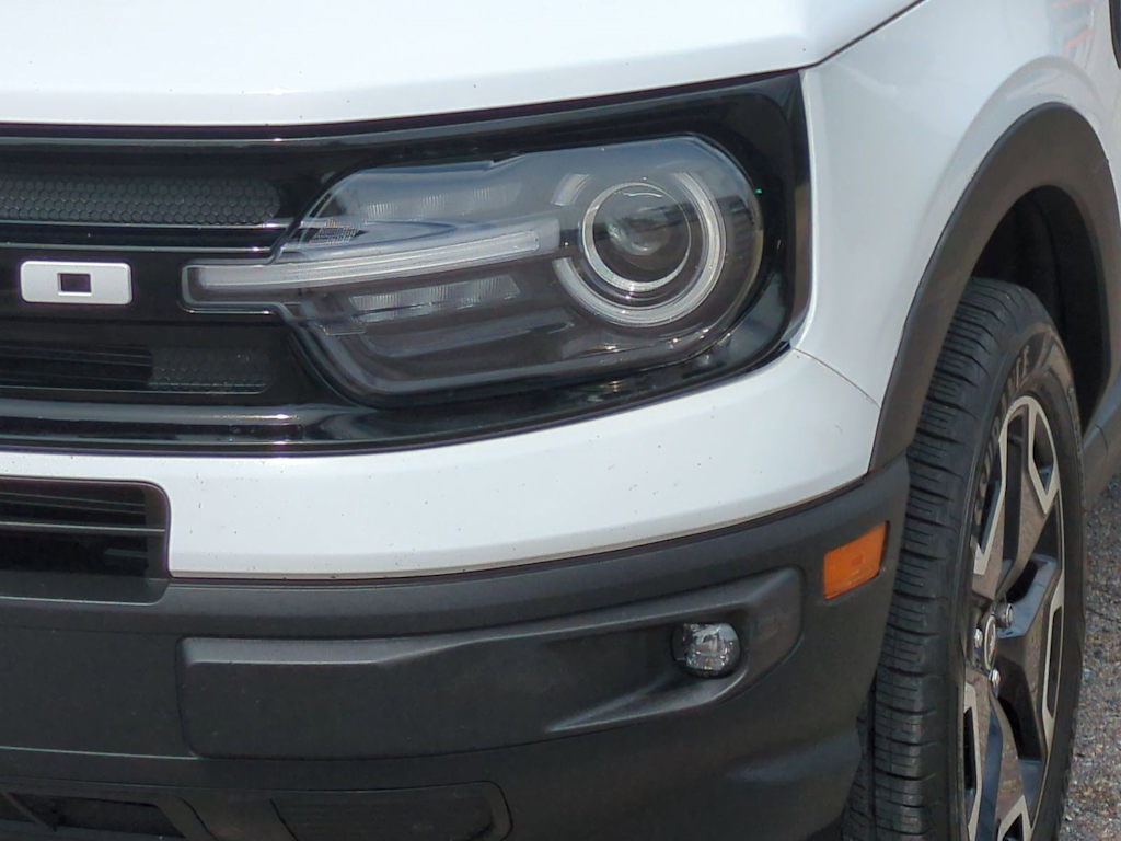 Thumbnail: 2022 Ford Bronco Sport - 22
