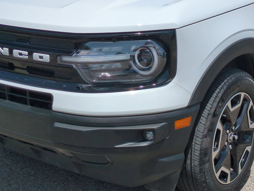 Thumbnail: 2023 Ford Bronco Sport - 23