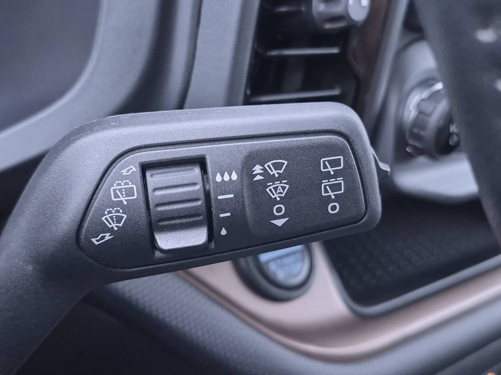 Thumbnail: 2023 Ford Bronco Sport - 30