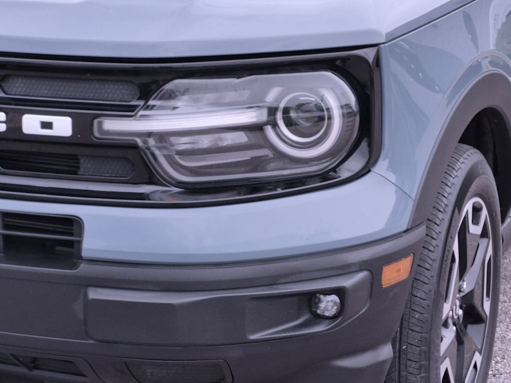 Thumbnail: 2023 Ford Bronco Sport - 23
