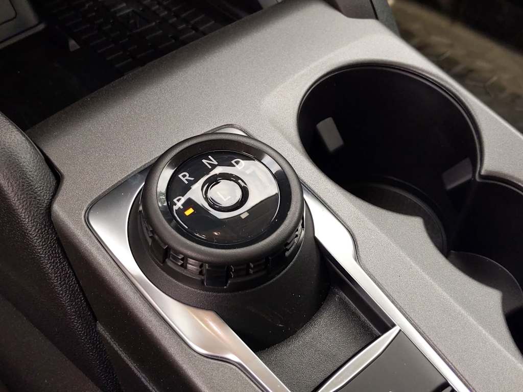 Thumbnail: 2025 Ford Bronco Sport - 16