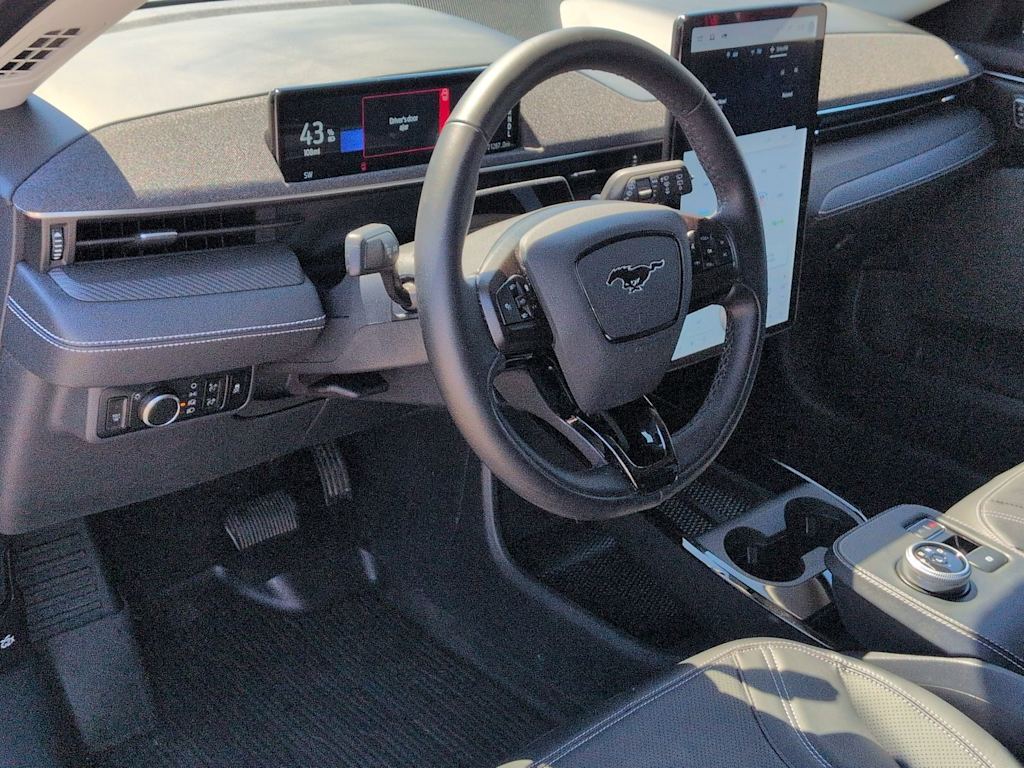 Thumbnail: 2024 Ford Mustang Mach-E - 20