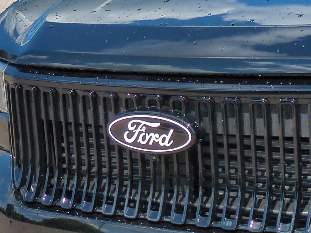 Thumbnail: 2025 Ford Maverick - 7