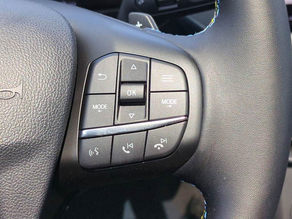 Thumbnail: 2025 Ford Maverick - 30