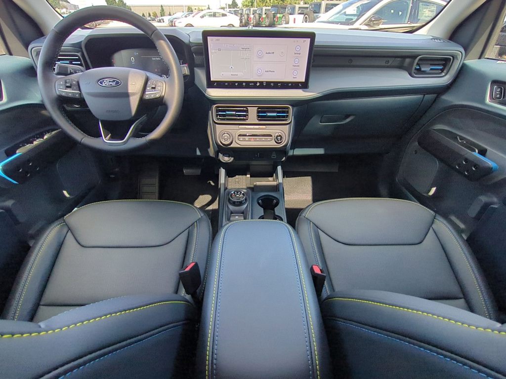 Thumbnail: 2025 Ford Maverick - 9