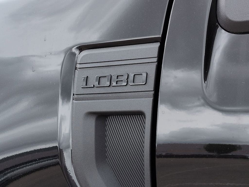 Thumbnail: 2025 Ford Maverick - 23