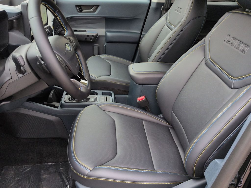 Thumbnail: 2025 Ford Maverick - 9