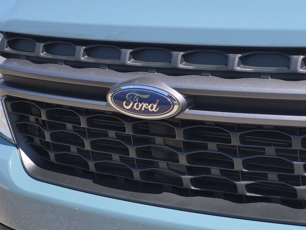 Thumbnail: 2023 Ford Maverick - 7