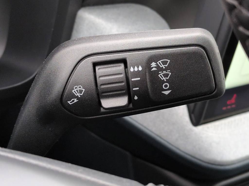 Thumbnail: 2025 Ford Maverick - 34