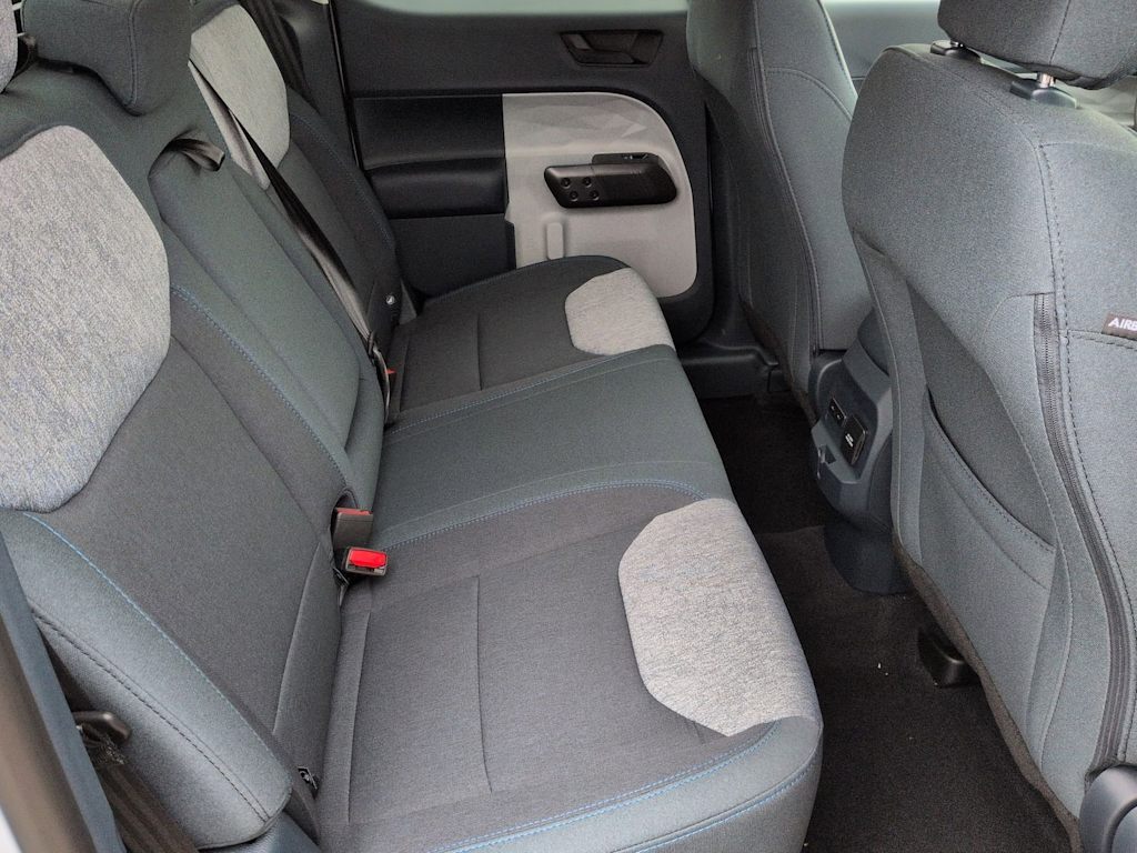 Thumbnail: 2025 Ford Maverick - 30