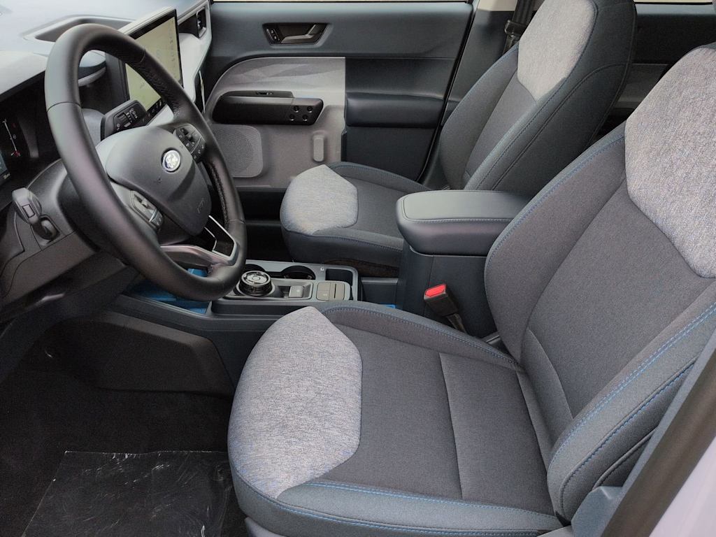 Thumbnail: 2025 Ford Maverick - 11