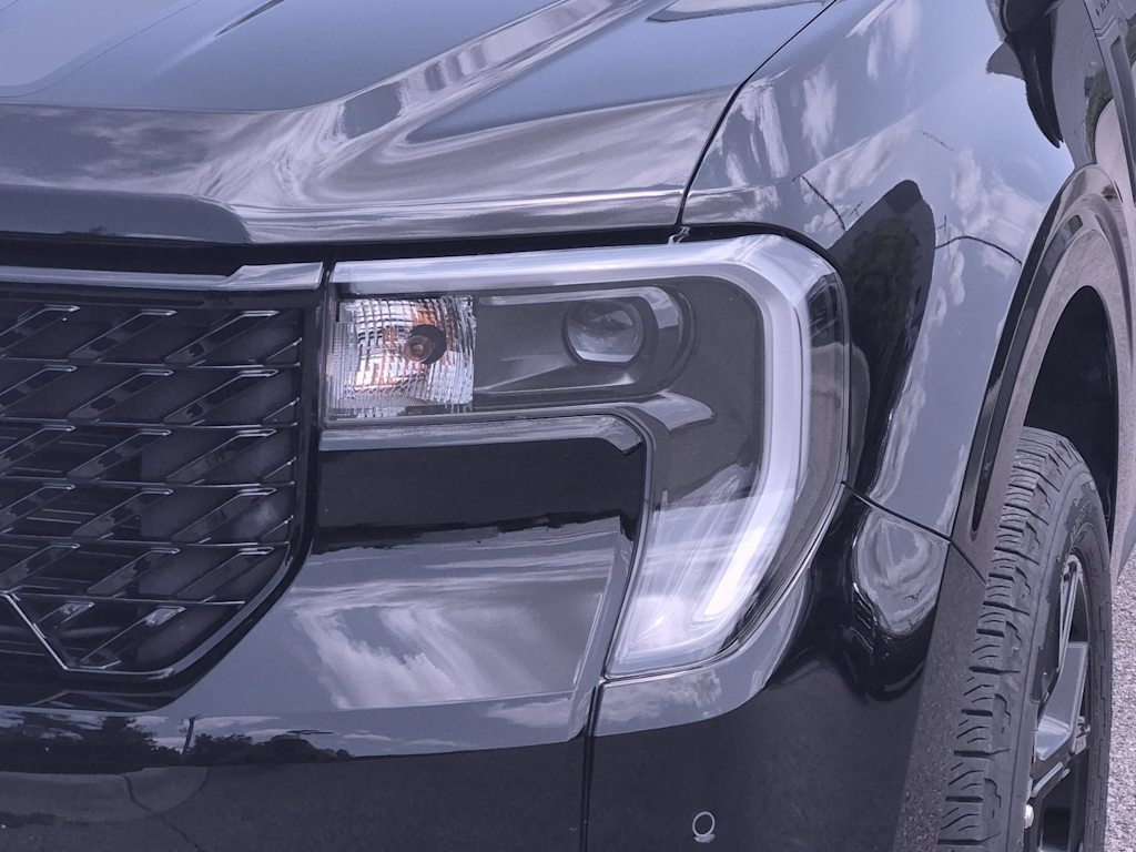 Thumbnail: 2025 Ford Maverick - 22