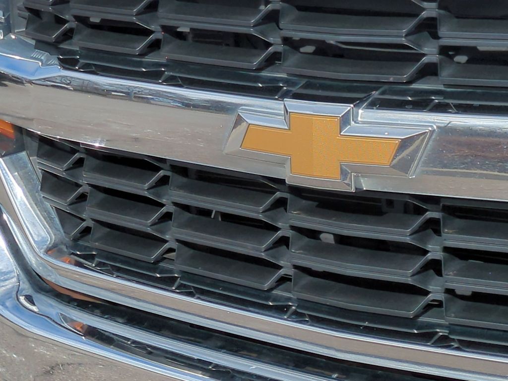 Thumbnail: 2017 Chevrolet Silverado 1500 - 7