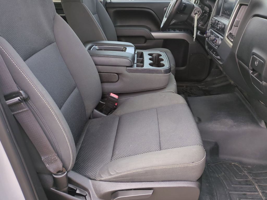 Thumbnail: 2017 Chevrolet Silverado 1500 - 11