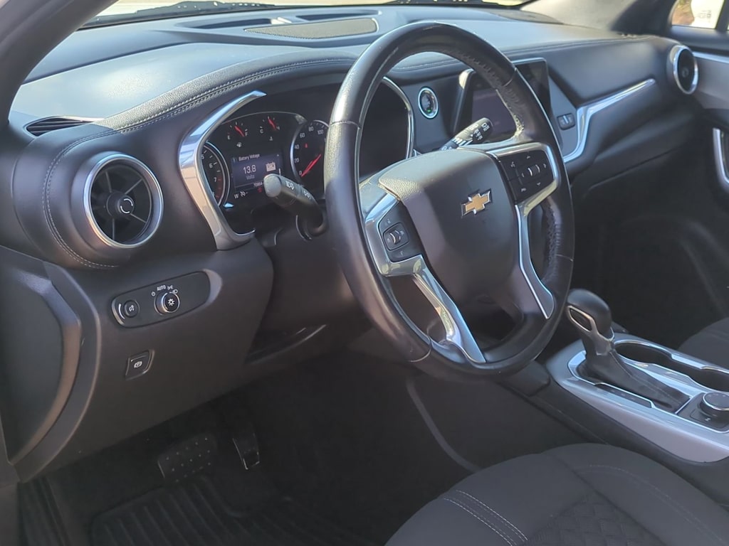 Thumbnail: 2020 Chevrolet Blazer - 2