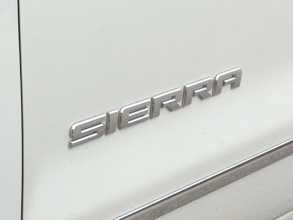 Thumbnail: 2015 GMC Sierra 1500 - 24