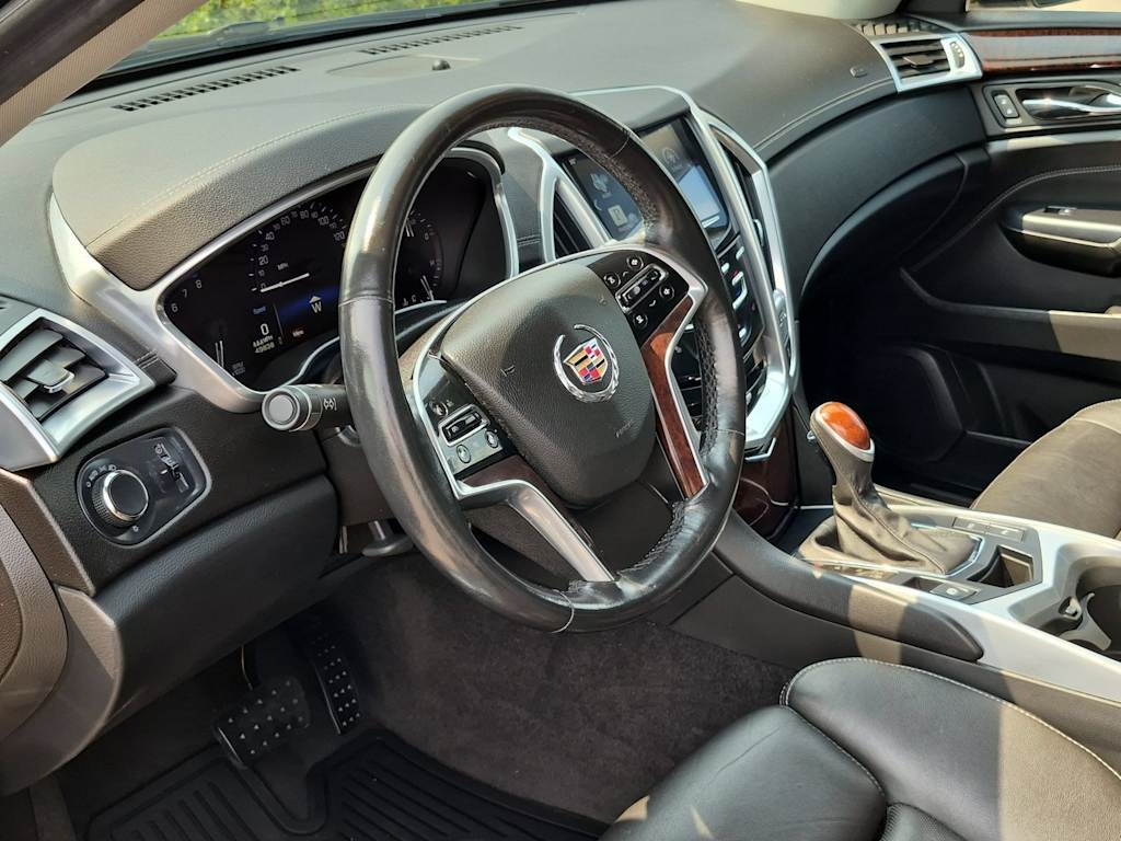 Thumbnail: 2013 Cadillac SRX - 2