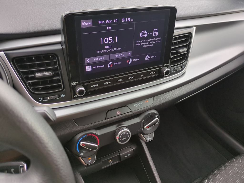 Thumbnail: 2022 Kia Rio - 14